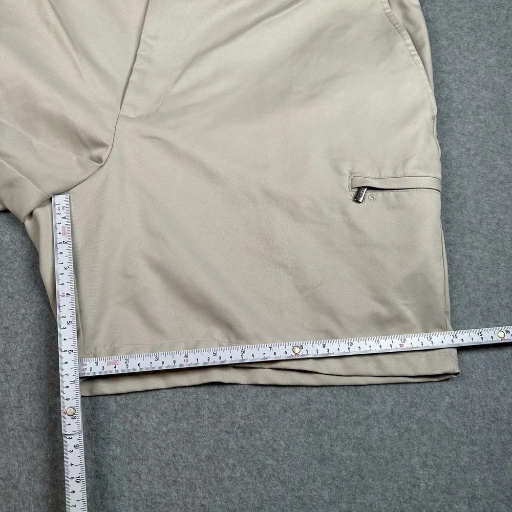 IZOD PerformX Golf Shorts Mens 44 Beige‎ Stretch Lightweight Zip Pocket